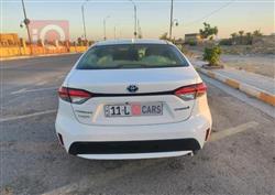 تۆیۆتا کۆرۆلا